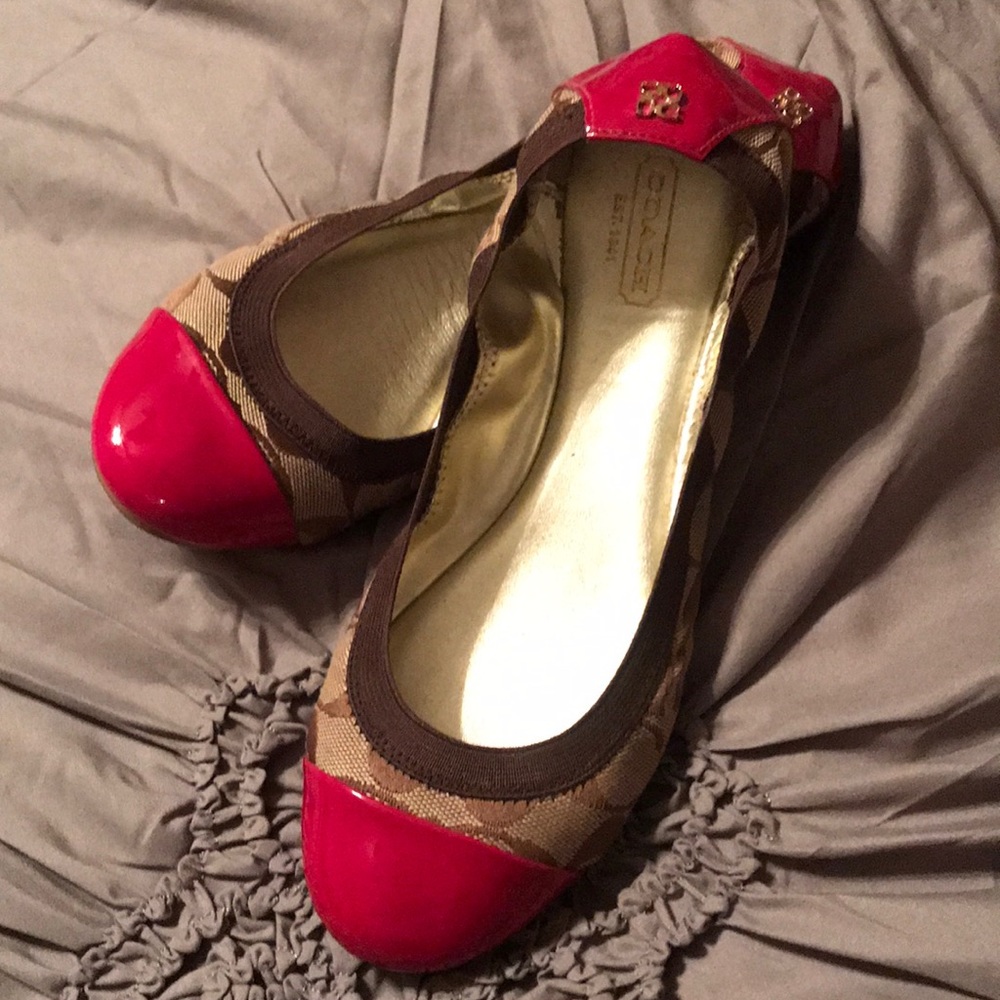 Coach Flats Gem